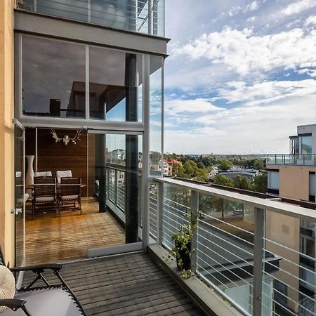 Spacious Home With Four Terrace, Sauna, Sea View ヘルシンキ エクステリア 写真